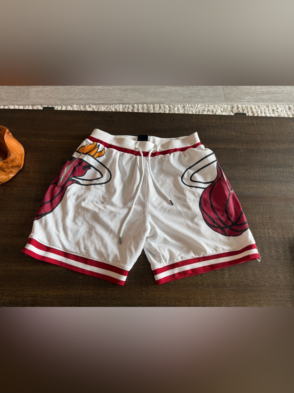 Men’s xs Miami heat basketball shorts